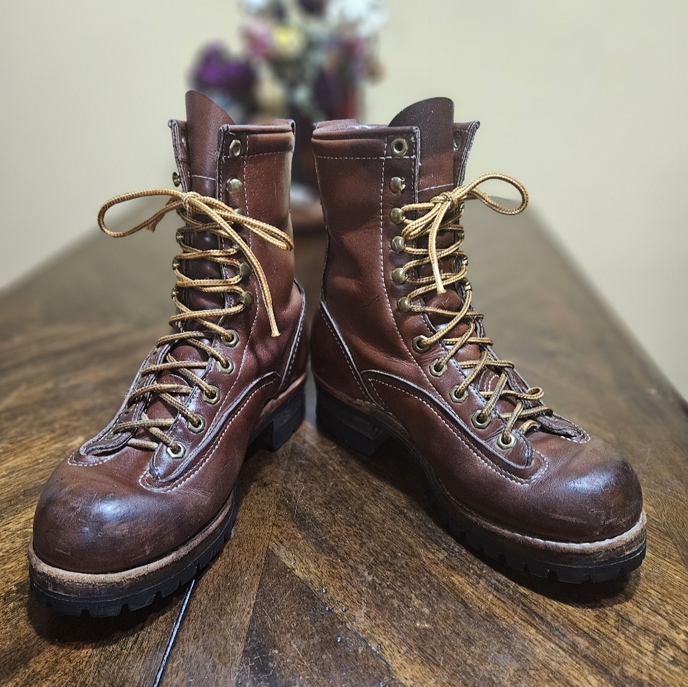 Men's Logging Boots